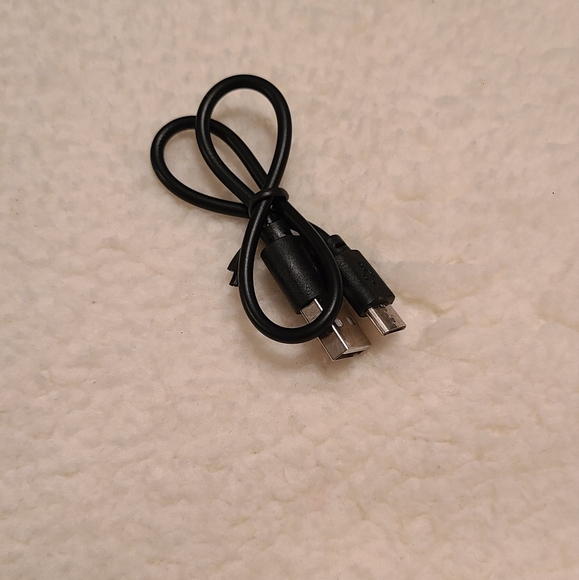 USB Beanie hat black NS - Picture 6 of 8